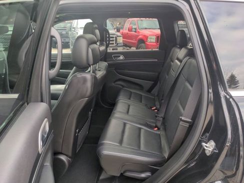 Used 2020 Jeep Grand Cherokee Limited w/ Luxury Group II image 14