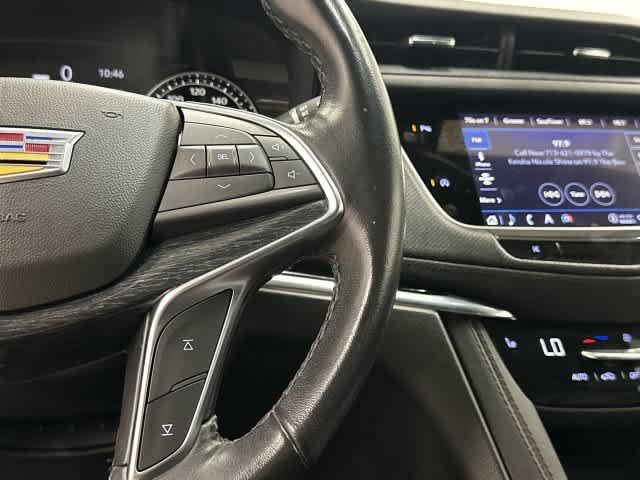 Used 2023 Cadillac XT5 Premium Luxury FWD image 18