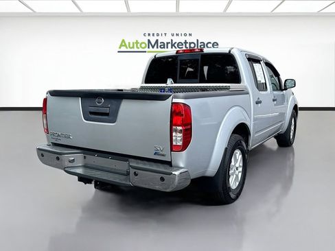 Used 2018 Nissan Frontier SV w/ Value Truck Package RWD image 6