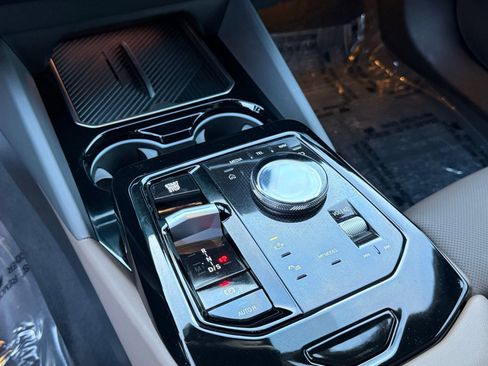 Certified 2024 BMW 530i w/ M Sport Package image 27