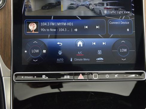 Certified 2023 Mercedes-Benz GLC 300 image 28