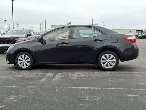 Used 2016 Toyota Corolla LE image 4
