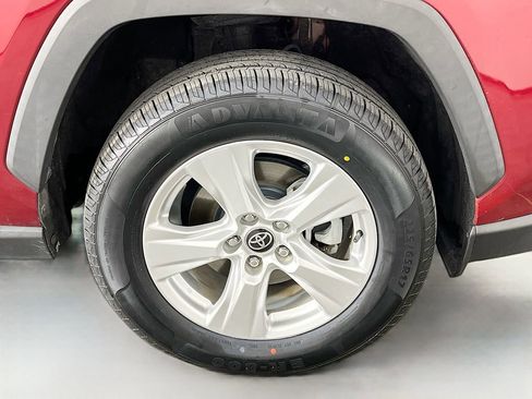 Used 2021 Toyota RAV4 XLE image 36