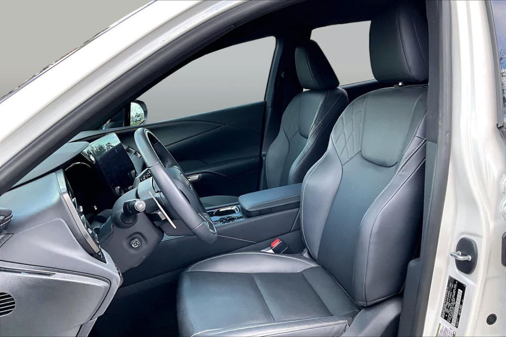Used 2024 Lexus RX 350h w/ Accessory Package (Z1) AWD/4WD image 7