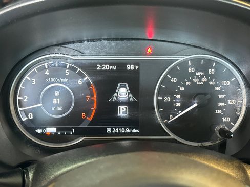 Used 2020 Nissan Kicks SR FWD image 24