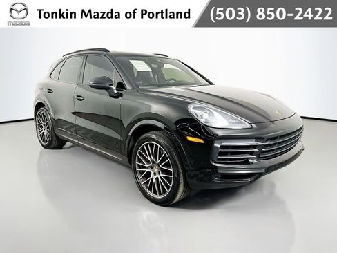 Used 2023 Porsche Cayenne AWD/4WD image 1