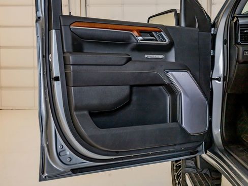 Used 2023 GMC Sierra 1500 Denali w/ Denali Reserve Package image 35