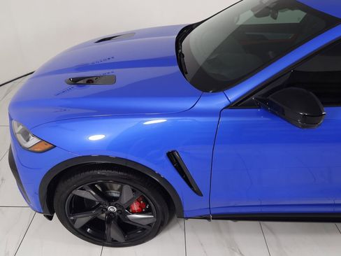 Used 2024 Jaguar F-PACE SVR image 43