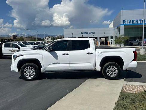 Used 2026 Toyota Tundra SR5 AWD/4WD image 20