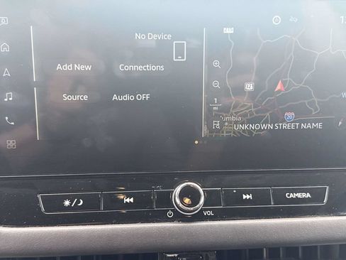 Used 2025 Mitsubishi Outlander SE FWD image 16