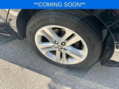 Used 2019 Toyota Corolla SE FWD image 8