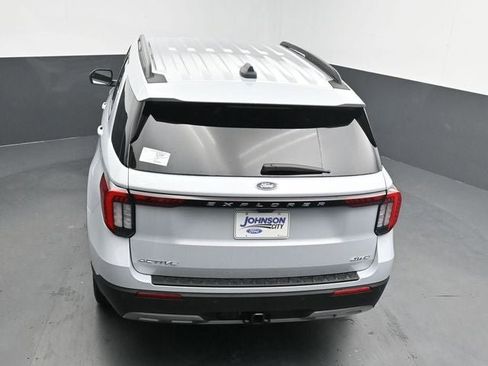 New 2026 Ford Explorer Active w/ Active Comfort Package image 25