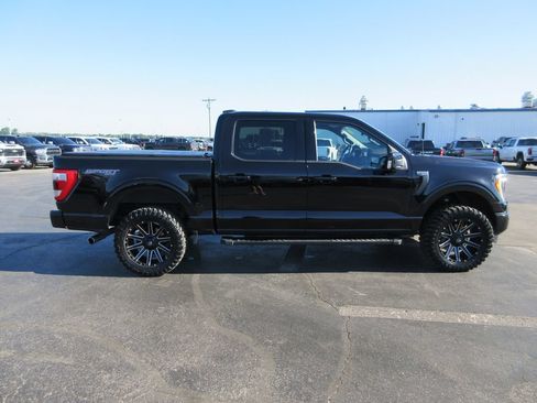 Used 2022 Ford F150 Lariat w/ Equipment Group 502A High AWD/4WD image 5