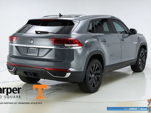 Used 2023 Volkswagen Atlas Cross Sport SE w/ Black Wheel Package image 47