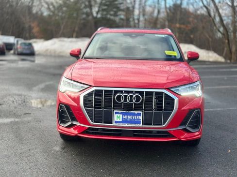 Used 2024 Audi Q3 2.0T Premium Plus w/ Premium Plus Package image 9