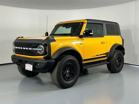 Used 2021 Ford Bronco Wildtrak AWD/4WD image 3