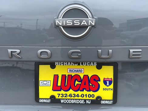 Used 2025 Nissan Rogue SL w/ SL Premium Package AWD/4WD image 47