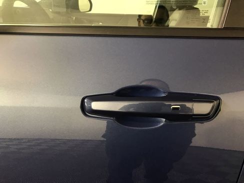 New 2026 Chevrolet Equinox LT w/ Midnight Edition image 8