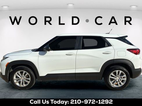 Used 2022 Chevrolet TrailBlazer LS FWD image 12