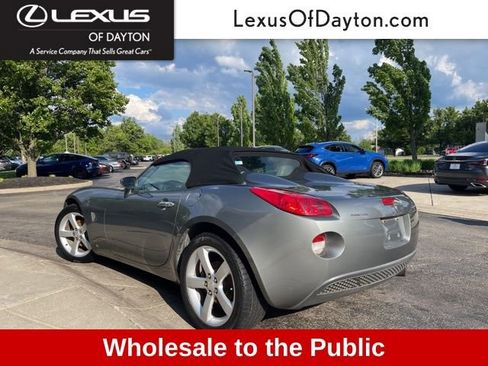 Used 2006 Pontiac Solstice Convertible w/ Premium Package RWD image 6