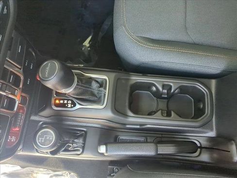 New 2025 Jeep Gladiator Willys image 11