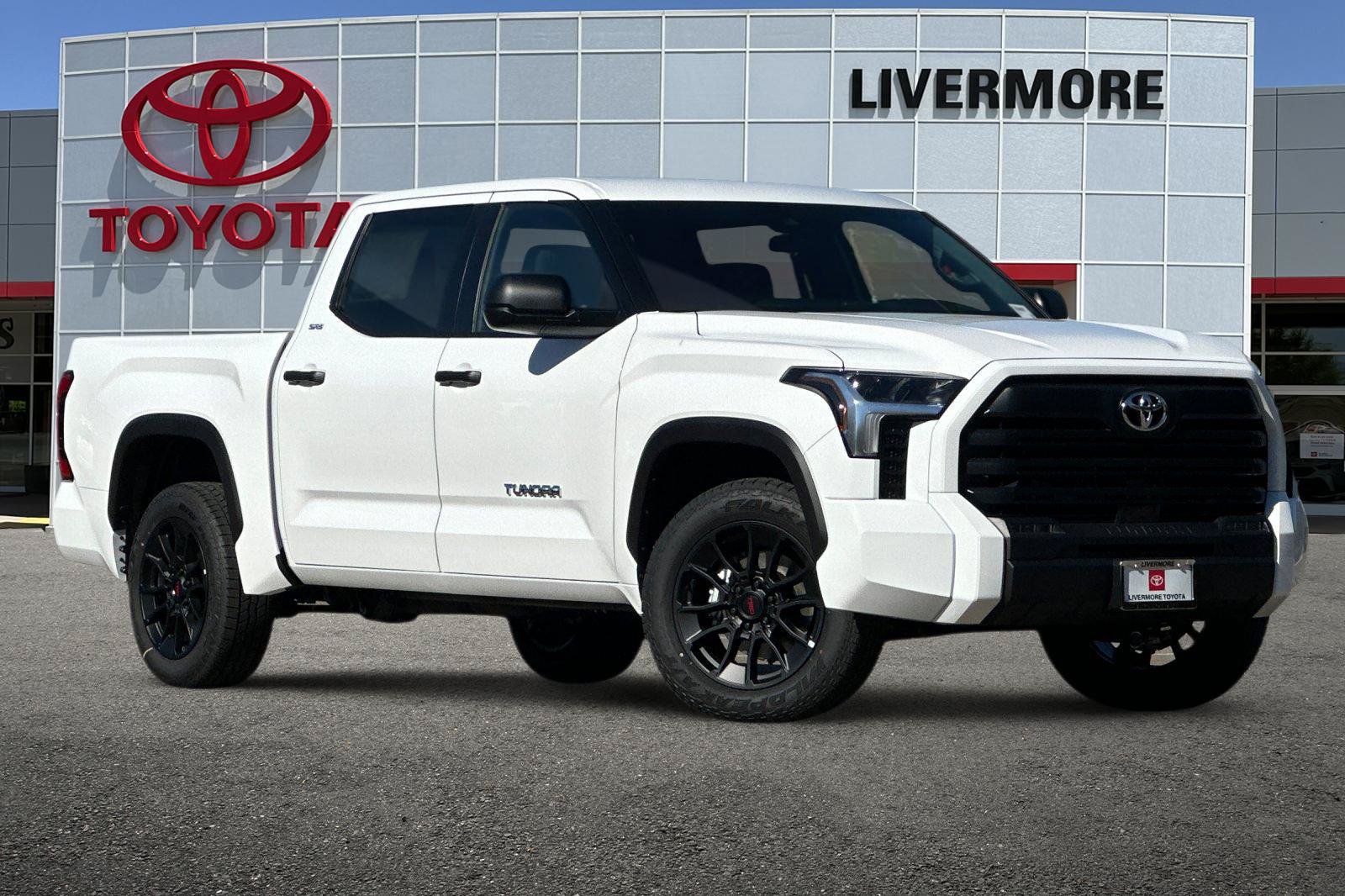 New 2026 Toyota Tundra SR5 RWD image 2