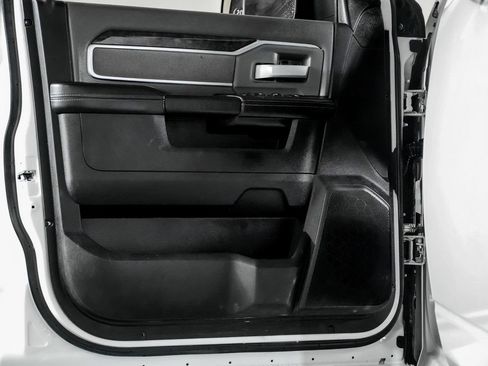 Used 2022 RAM 2500 Big Horn AWD/4WD image 31