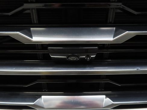 Used 2025 GMC Sierra 3500 AT4 w/ AT4 Premium Plus Package image 55