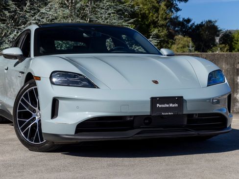 Certified 2025 Porsche Taycan RWD image 9