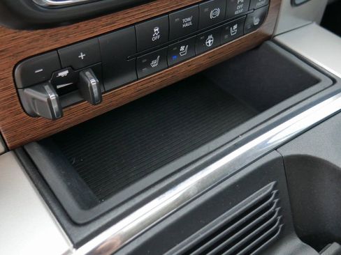 Used 2017 RAM 2500 Laramie w/ Sport Appearance Group image 45