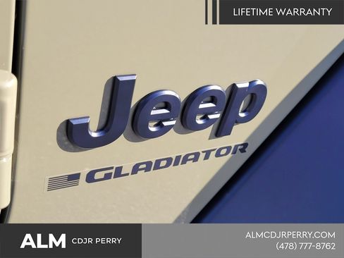 New 2026 Jeep Gladiator Sport AWD/4WD image 18