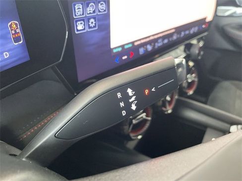 Certified 2025 Chevrolet Blazer EV RS image 29