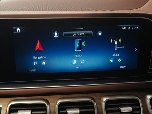 New 2026 Mercedes-Benz Maybach GLS 600 4MATIC image 25