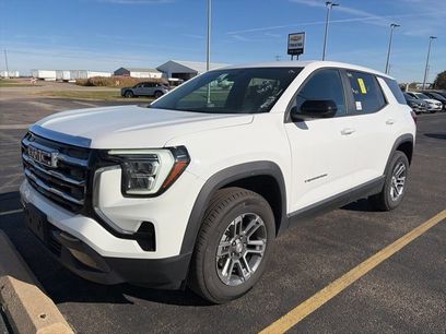 Used 2025 GMC Terrain Elevation