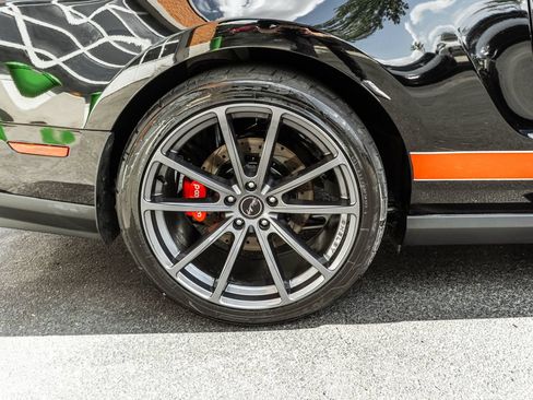 Used 2012 Ford Mustang Shelby GT500 w/ SVT Performance Pkg RWD image 30