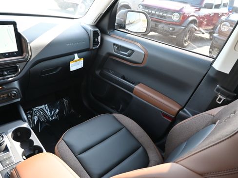 New 2025 Ford Bronco Sport Outer Banks w/ Outer Banks Tech Package+ image 31