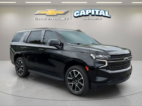 Used 2022 Chevrolet Tahoe RST w/ Luxury Package RWD image 7