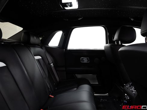 Used 2023 Rolls-Royce Ghost AWD/4WD image 37