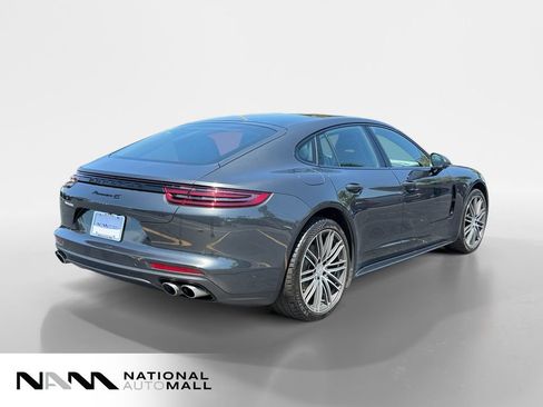 Used 2018 Porsche Panamera 4S AWD/4WD image 5
