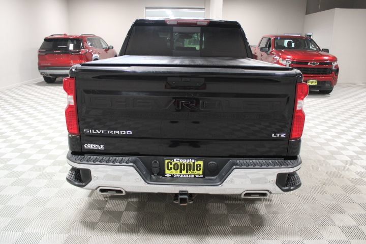Used 2021 Chevrolet Silverado 1500 LTZ AWD/4WD image 9
