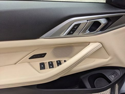 Used 2023 BMW 430i xDrive Convertible w/ Premium Package image 15