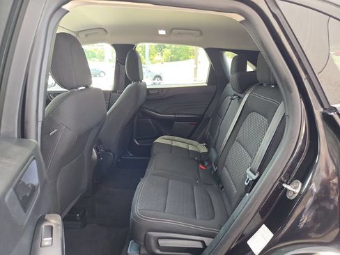 Used 2025 Ford Escape Active FWD image 17
