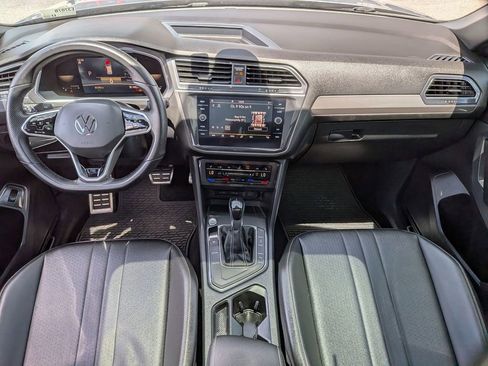 Used 2022 Volkswagen Tiguan SE R-Line FWD image 25