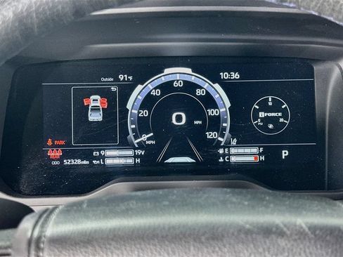 Used 2023 Toyota Tundra Platinum AWD/4WD image 27