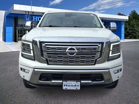 Used 2021 Nissan Titan SL w/ Moonroof Package AWD/4WD image 26