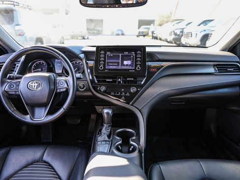 Certified 2023 Toyota Camry SE image 2