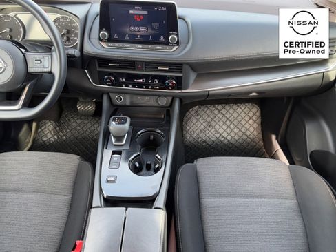 Certified 2023 Nissan Rogue SV image 17