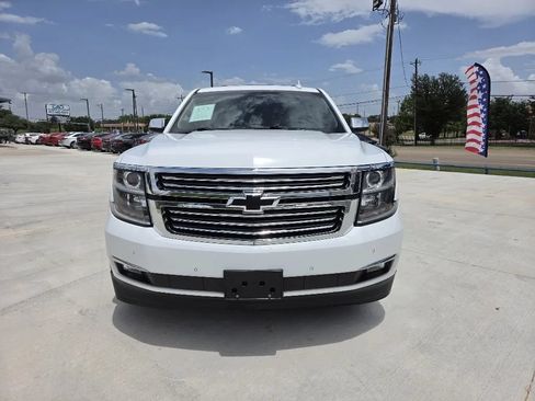 Used 2017 Chevrolet Tahoe Premier AWD/4WD image 2