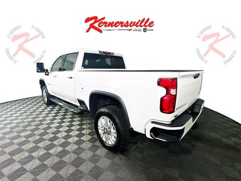 Used 2023 Chevrolet Silverado 2500 High Country w/ Z71 Off-Road Package image 5