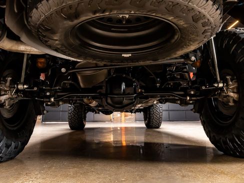 Used 2020 Jeep Gladiator Sport w/ Quick Order Package 24S image 16